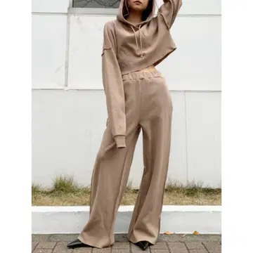 GYDA 맨투맨 셋업