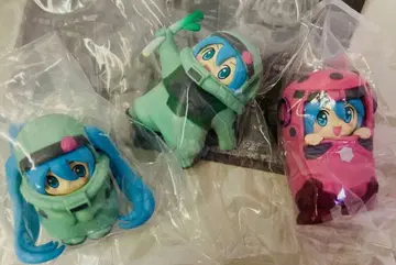 하츠네 미쿠 피규어 세트 GUNDAM 콜라보