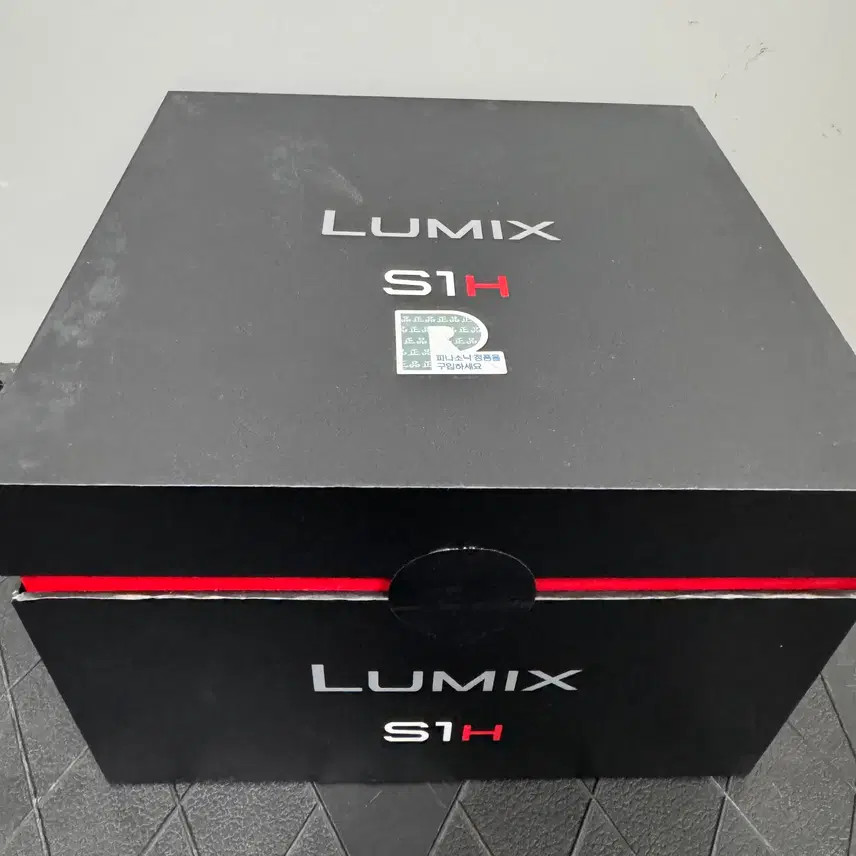 [새상품] 파나소닉 루믹스 S1H 미러리스 카메라