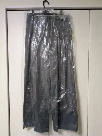 스빈코튼 개버딘 프라임 와이드 투 턱 팬츠 2