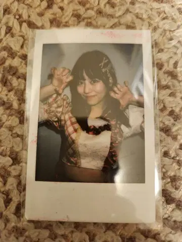 FRUITS ZIPPER 츠키아시 아마네 폴라로이드