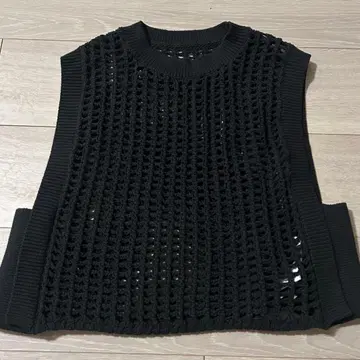 HYKE 니트 베스트 새상품급 s 블랙