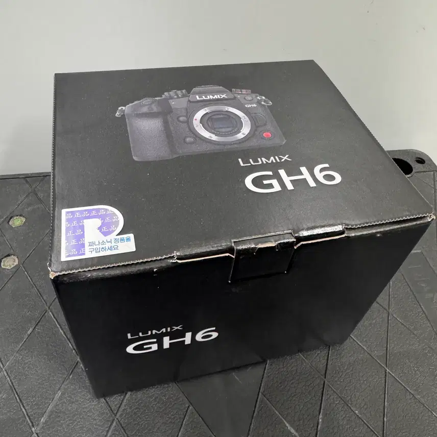 [새상품] 파나소닉 GH6 미러리스 카메라
