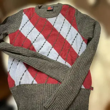 다이아몬드 패턴 긴팔 니트 스웨터