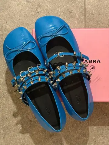ABRA SPIKE BALLERINA / BLUE
