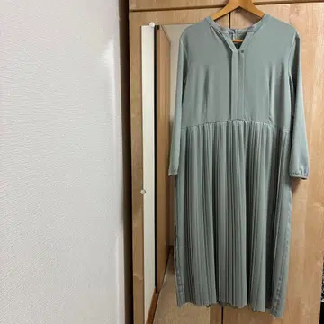 INDIVI 사이즈 13 민트 그린 플리츠 원피스