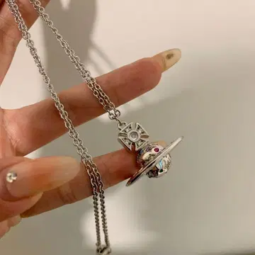 웨스트우드 비비안 Westwood Vivian 목걸이