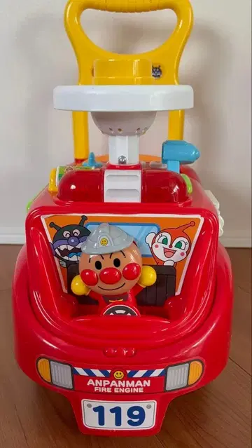 호빵맨 소방차 푸시카