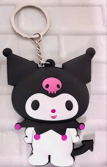 쿠로미 키링 고양이 귀 디자인