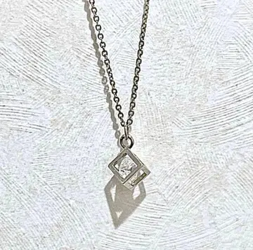 [ 새상품 ] 목걸이 다이아몬드형 지르코니아 액세서리 화이트데이