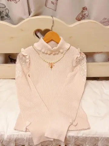 LIZ LISA 참 포함 터틀넥 상의