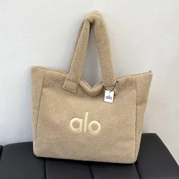 alo 보아 토트백 베이지 화이트