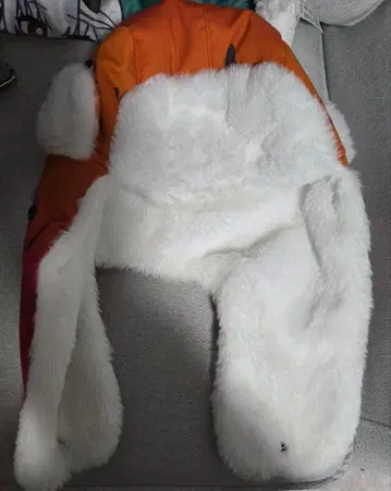 우르가모스 모자