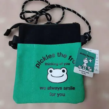 개구리 피클스 Always smile W 포켓 숄더 그린