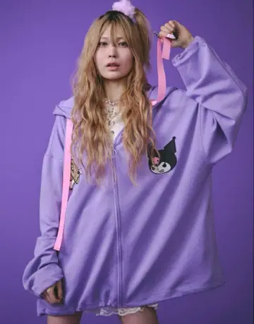 GALFY x 쿠로미 후드티