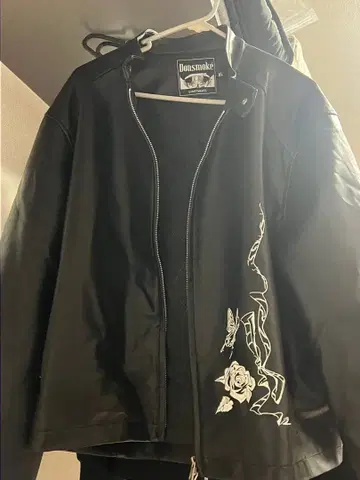 NANA 프린트 가죽 자켓