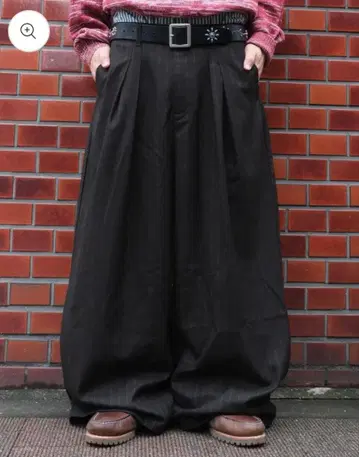 [ 완판템 ] BELVET 블랙 M 스트라이프 슬랙스