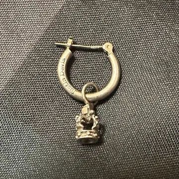 저스틴 데이비스 Justin Davis 왕관 크라운 귀걸이(한쪽)