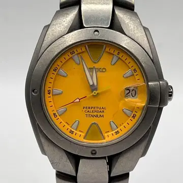 초레어 Seiko 퍼페추얼 달력 Titanium 8F32-0040