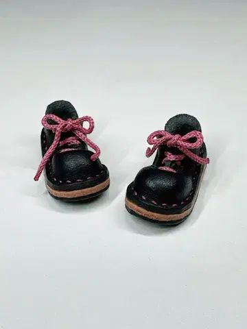 브라이스 플랫 이마 슈즈 블랙