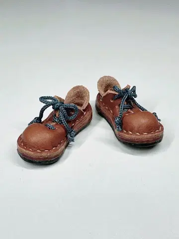 브라이스 플랫 오데코 슈즈 카멜