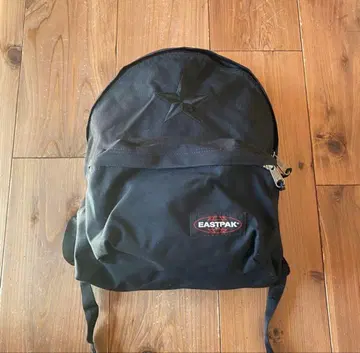 EASTPAK PADDED BAG 별 패턴 별주