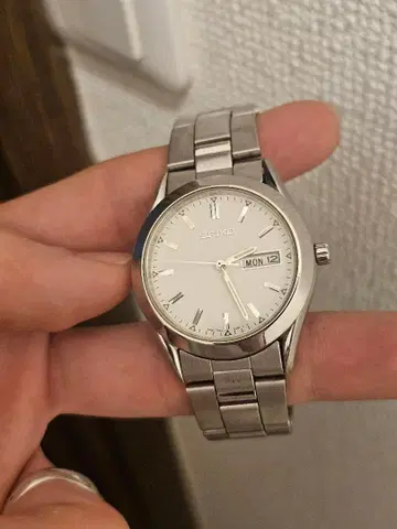 SEIKO 7N43-9080 쿼츠 시계