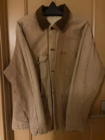 베이지 코듀로이 옷깃 커버올