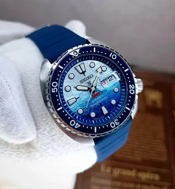 컨디션 최상 SEIKO SBDY137 JAWS 50주년 기념 한정판 모델