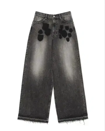 [ 새상품 ] [ 완판템 ] MASU 엠블럼 데님 배기 팬츠