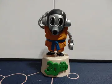 드래곤볼 게스트 피규어 토리야마 로보