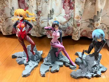 에반게리온 피규어 3체 세트