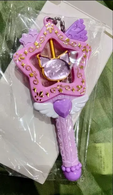 산리오 시크릿 반짝반짝 지팡이 참 포차코 쿠로미