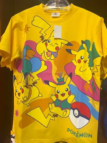 USJ 한정판 포켓몬 피카츄 T셔츠 L사이즈