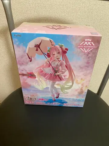 벚꽃 미쿠 AMP+ 피규어 ~벚꽃 드레스 ver.~