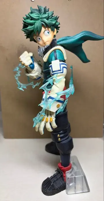 나의 히어로 아카데미아 미도리야 이즈쿠 피규어