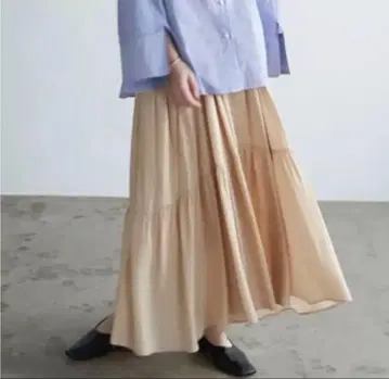 CLANE CURVE LINE TIERED SKIRT