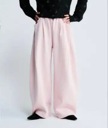 5 포켓 맨투맨 코쿤 팬츠 지나시스 미사용 새상품 이번 시즌 신상