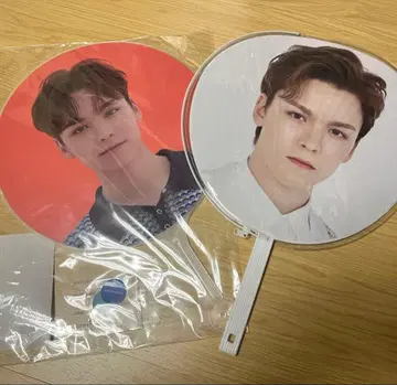 SEVENTEEN 버논 VERNON 부채 세트