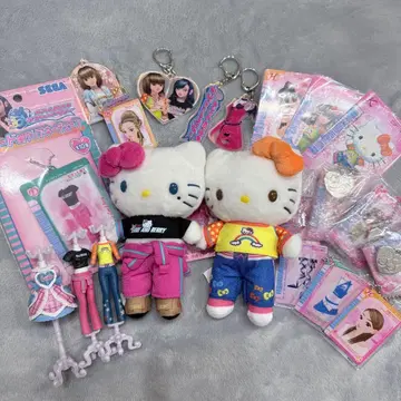 러브 and 키티 굿즈 묶음 판매