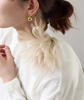 VERMEIL par iena 실크 오간자 코사지 브로치