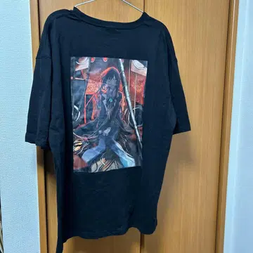 Ado 심장 티셔츠 XL 사이즈