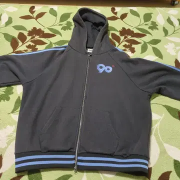 9090 지퍼 후드티