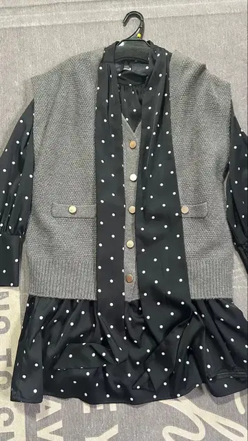 트란테안 트위드 가디건 세트 셔츠 원피스: 도트 무늬