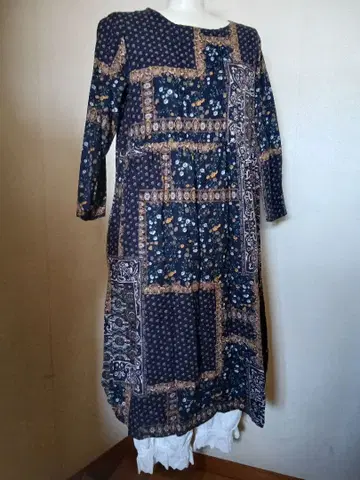 네이비 패치워크 긴팔 원피스