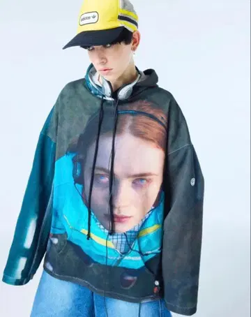 스트레인저 씽스 x 리틀 써니 바이트 MAX