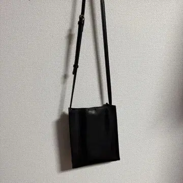 BEAMS 인조 가죽 미니 숄더백