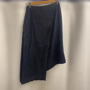 헝가리제 AERON 에어론 비대칭 디자인 스커트 리스테아 주식회사