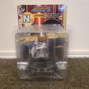 제일복권 가면라이더 파이즈 피규어