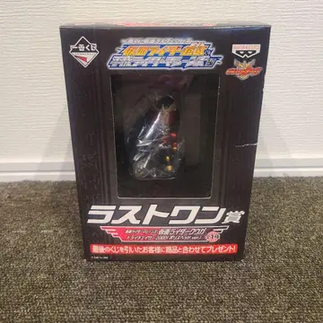 제일복권 라스트 원상 가면라이더 쿠우가 피규어
